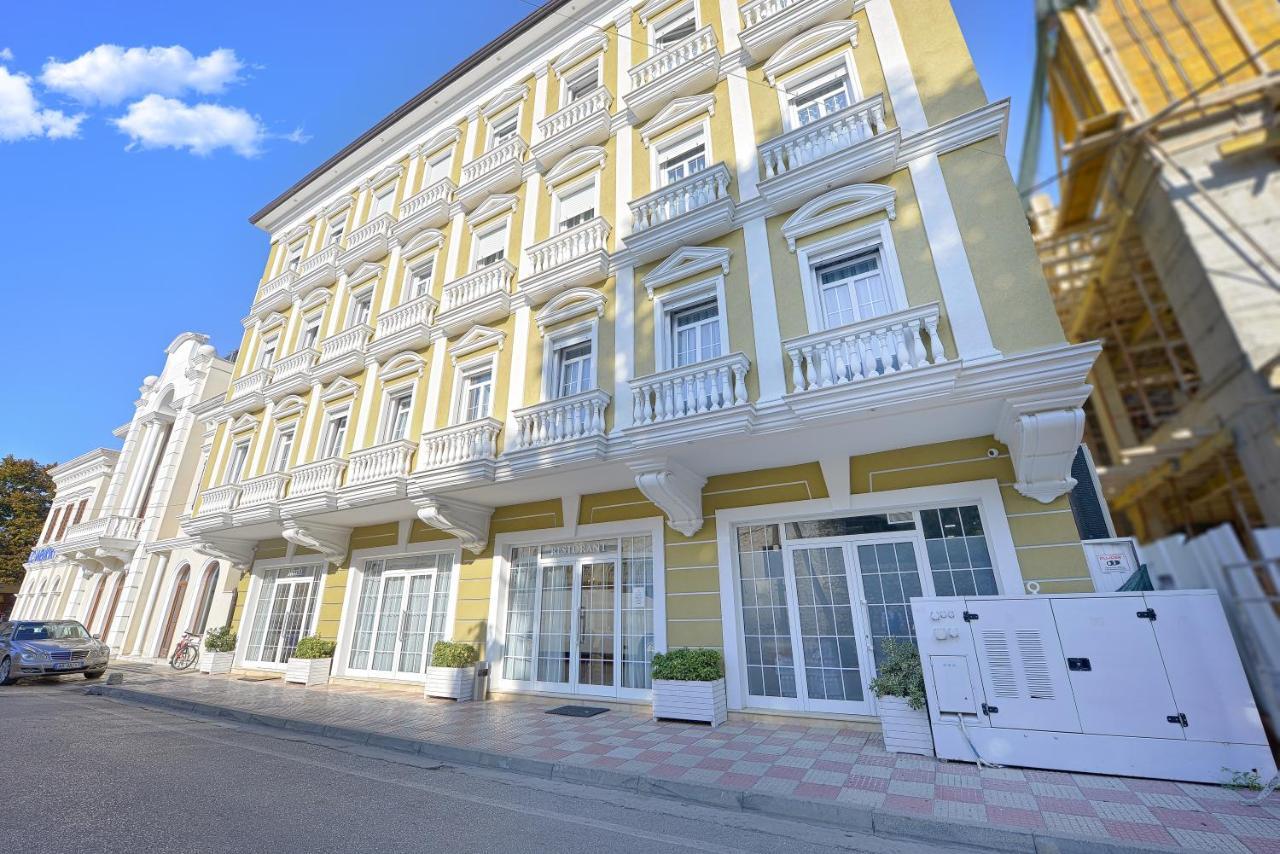 Alis Hotel Shkodër Exterior foto